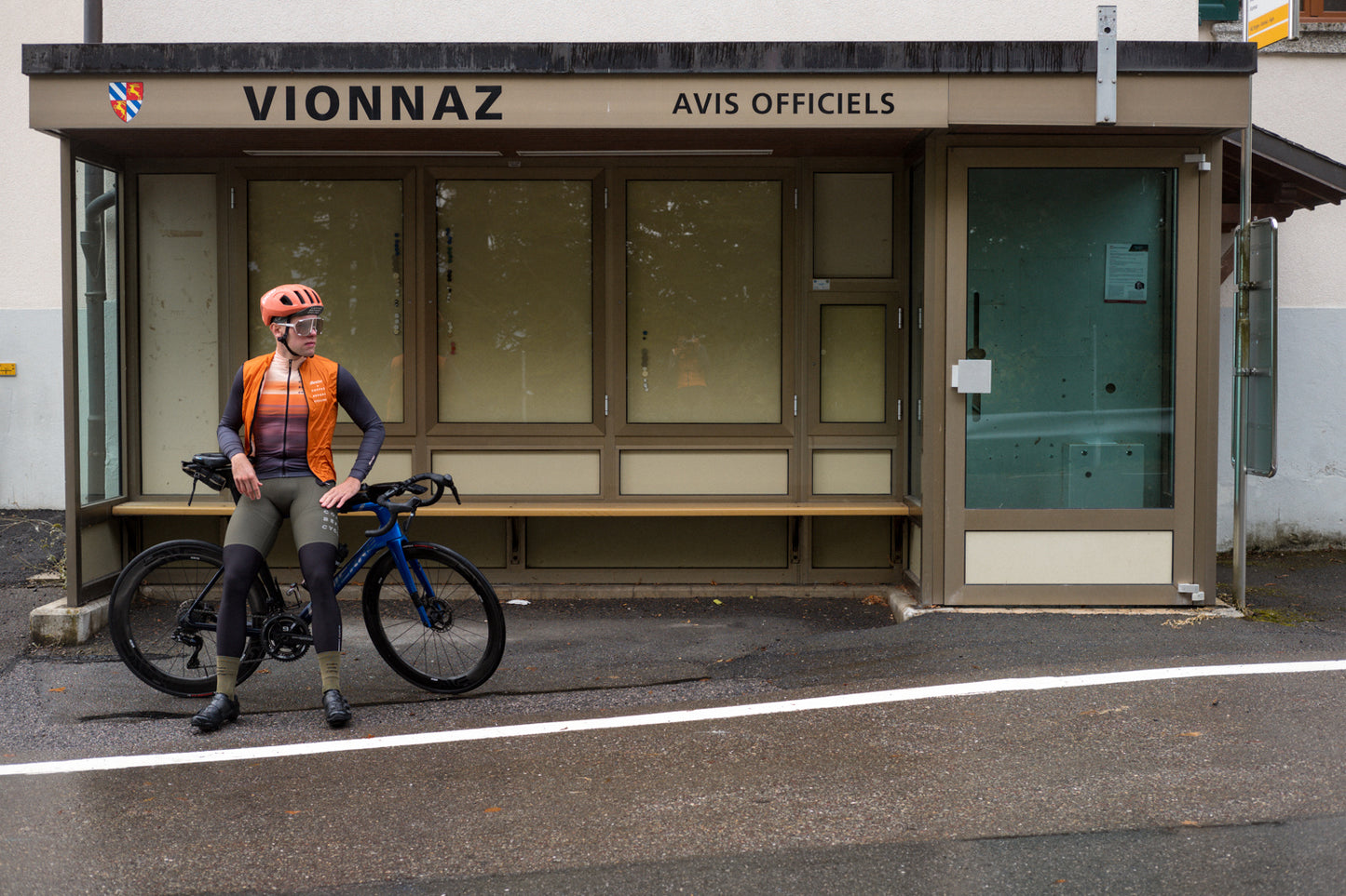 Coffee Before Cycling x Santini Unisex Packable Showerproof Windvest