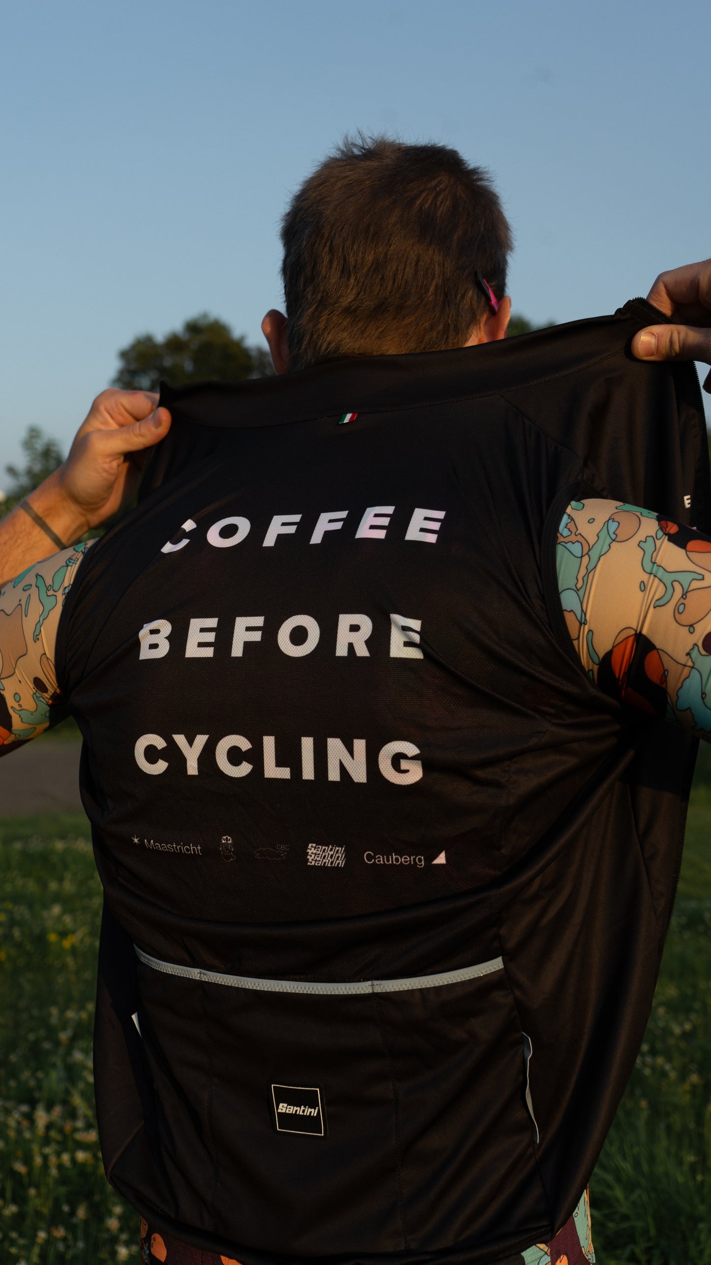 Coffee Before Cycling x Santini Unisex Packable Showerproof Windvest